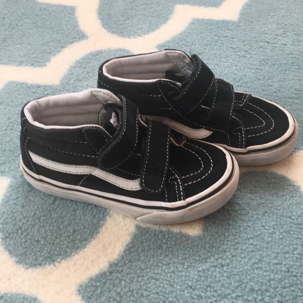 - Toddler boys Vans